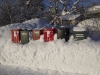 Eingeschneite Briefkästen mitten im Dorf